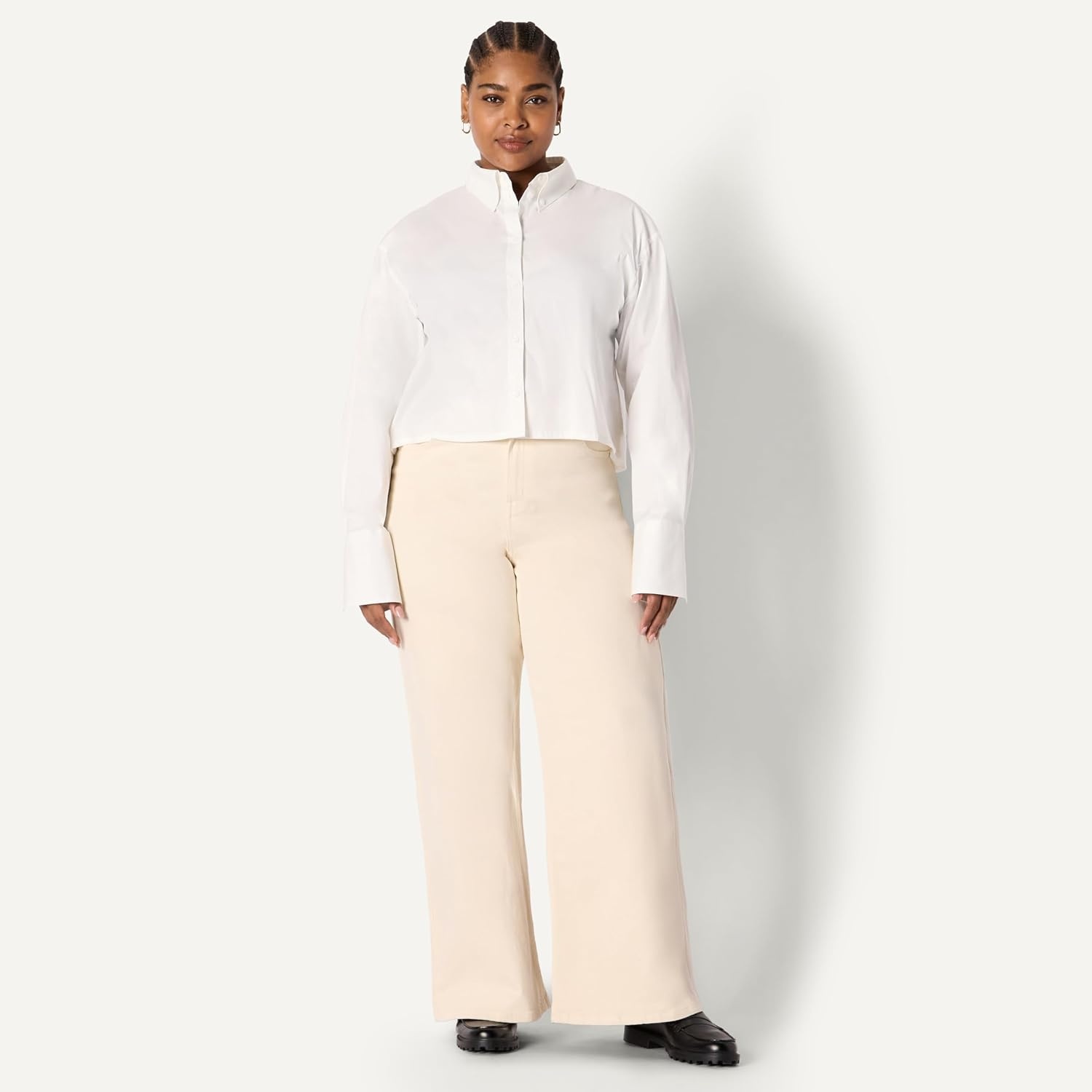 image:imageAmazon Essentials Womens OversizedFit Cropped Cotton Stretch Poplin ButtonDown ShirtBright White