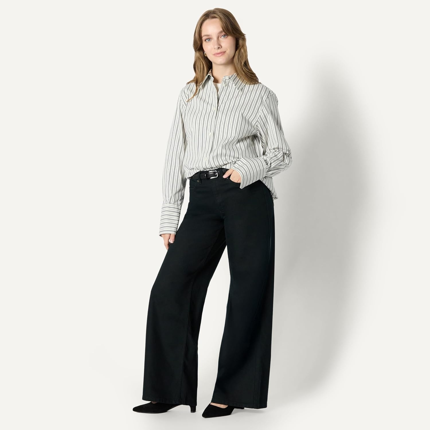 image:imageAmazon Essentials Womens OversizedFit Cropped Cotton Stretch Poplin ButtonDown ShirtIvory Black Stripe