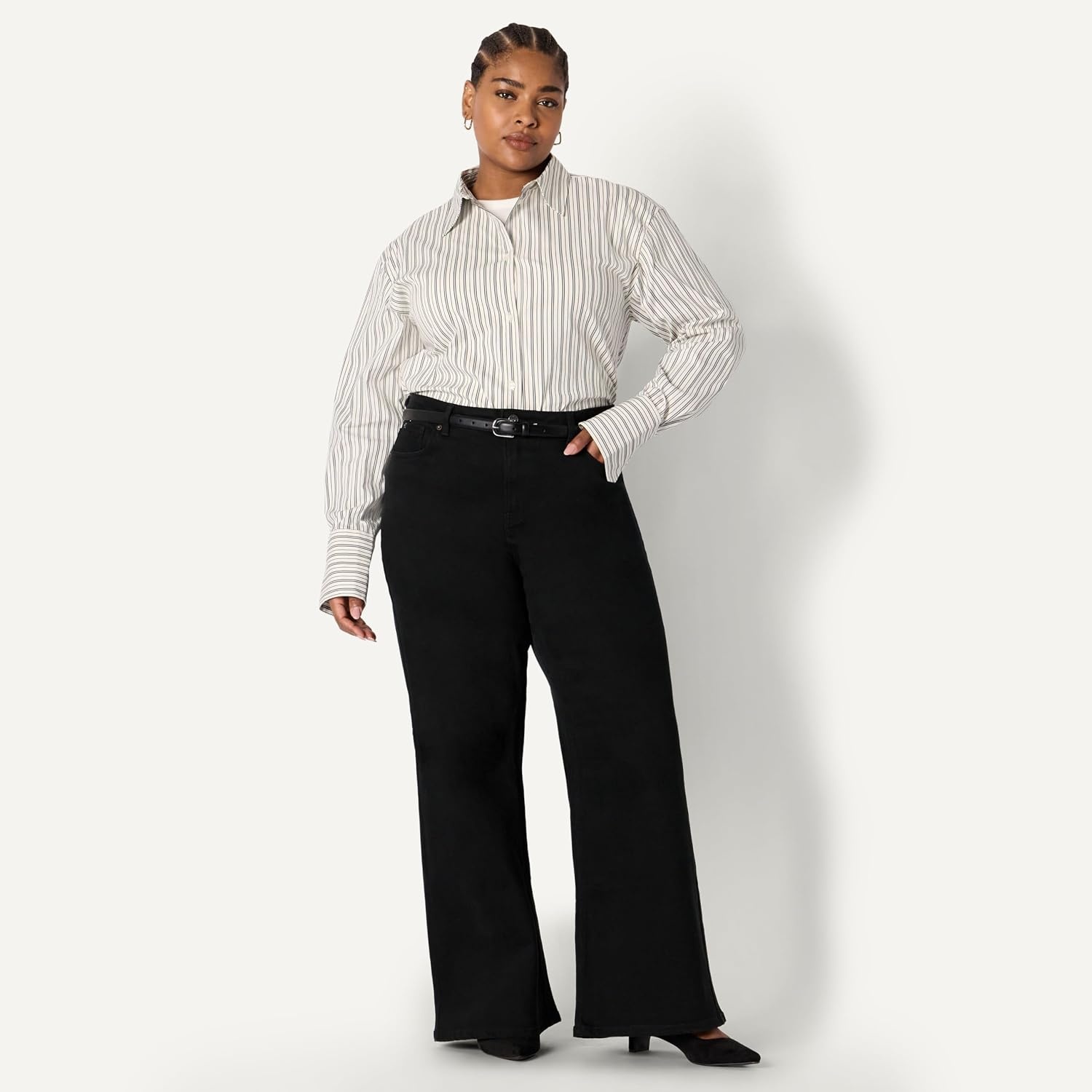 image:imageAmazon Essentials Womens OversizedFit Cropped Cotton Stretch Poplin ButtonDown ShirtIvory Black Stripe