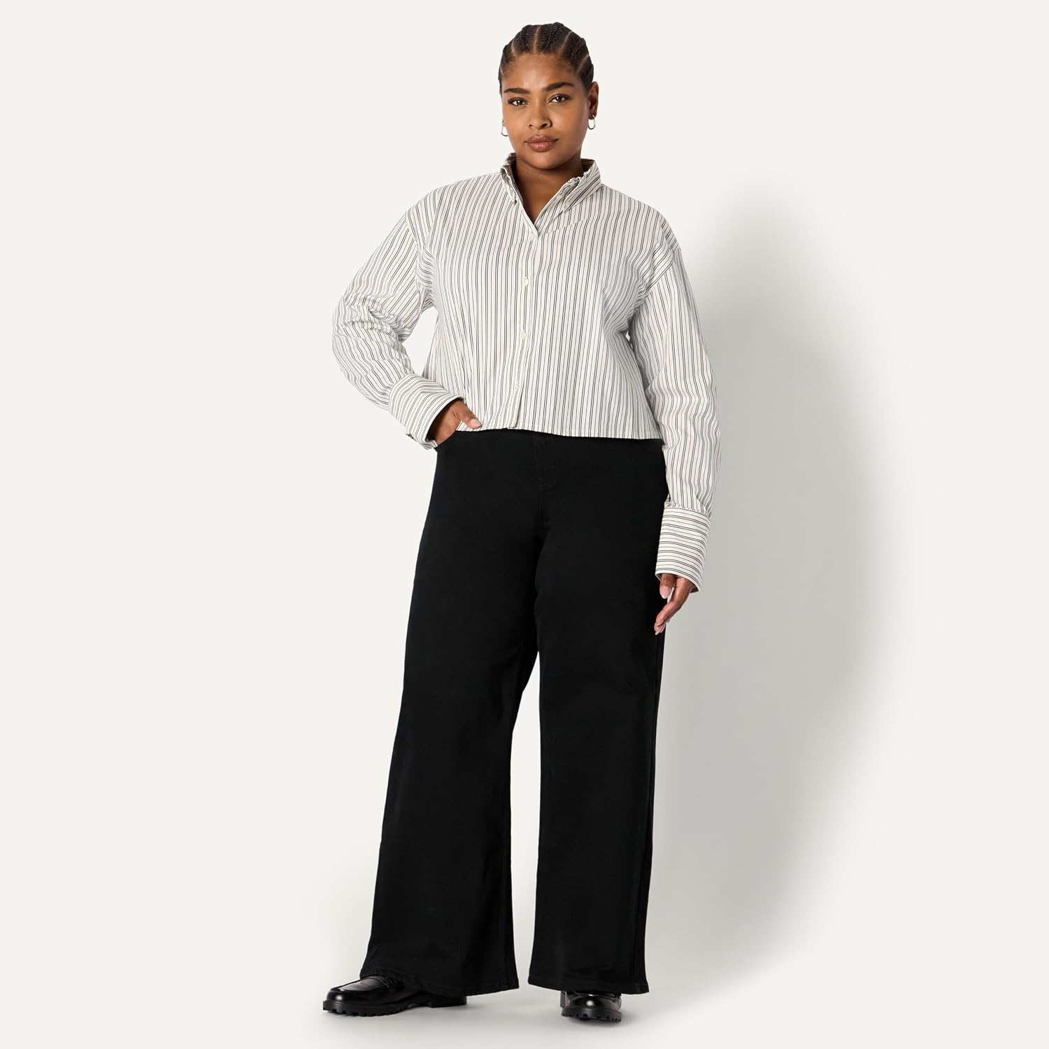 image:imageAmazon Essentials Womens OversizedFit Cropped Cotton Stretch Poplin ButtonDown ShirtIvory Black Stripe