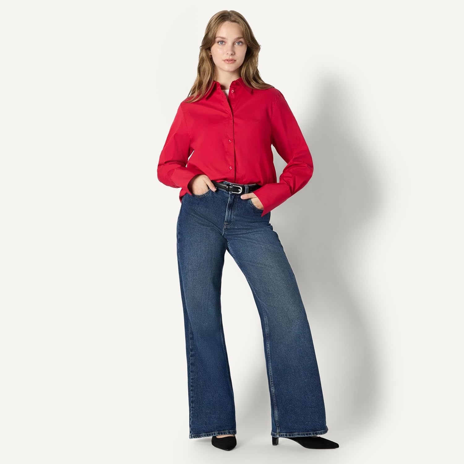 image:imageAmazon Essentials Womens OversizedFit Cropped Cotton Stretch Poplin ButtonDown ShirtRed