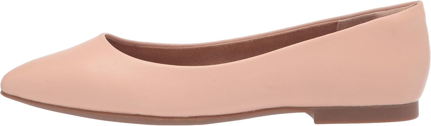 image:imageAmazon Essentials Womens PointedToe Ballet FlatsBlush