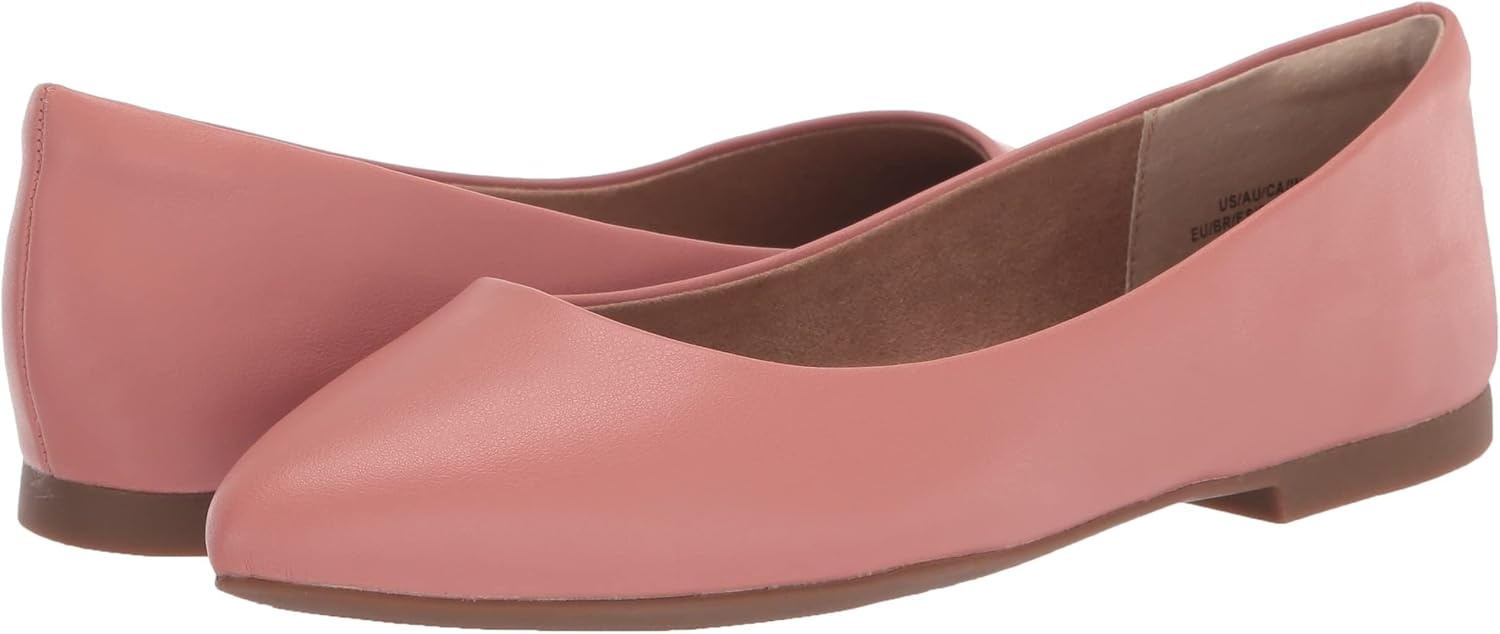 image:imageAmazon Essentials Womens PointedToe Ballet FlatsDusty Rose