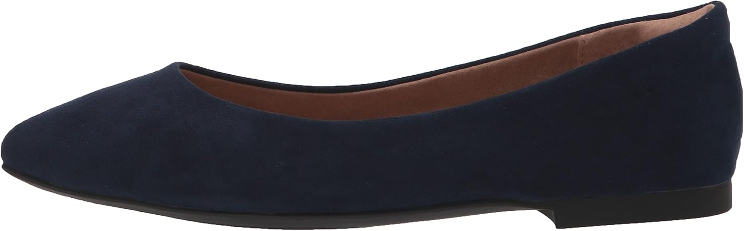 image:imageAmazon Essentials Womens PointedToe Ballet FlatsNavy
