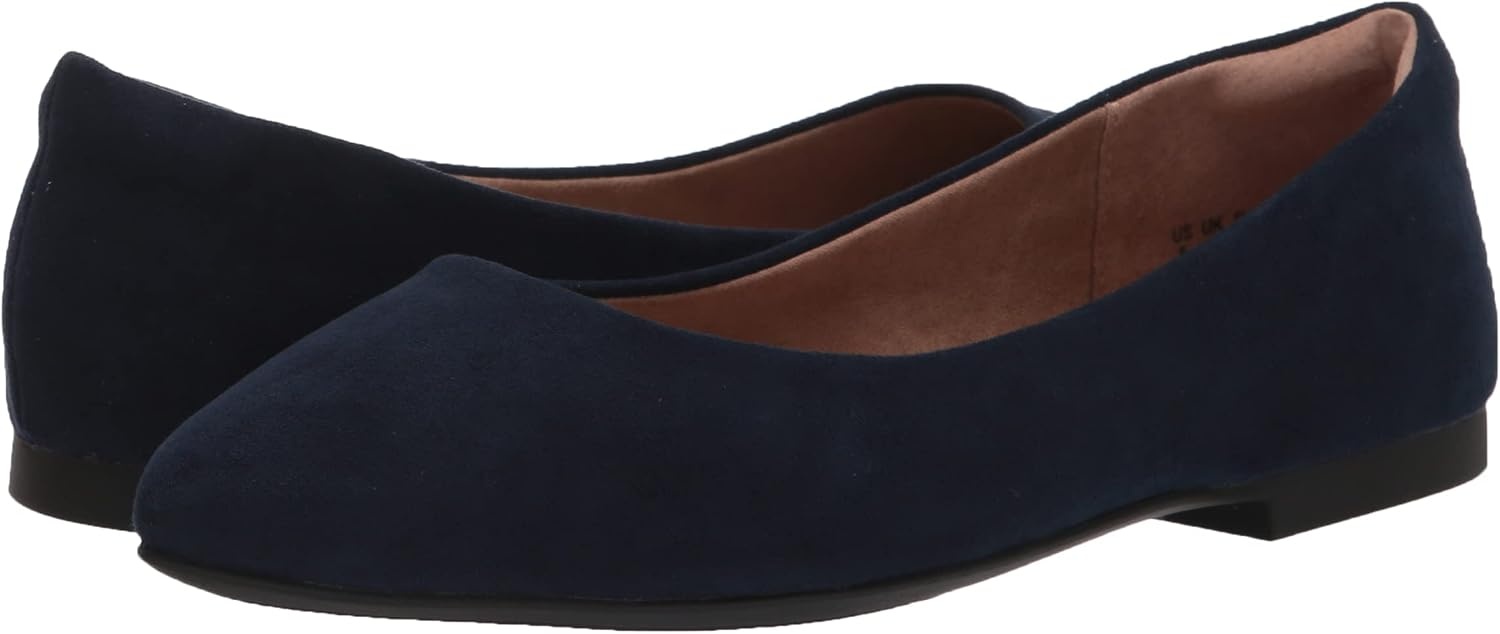 image:imageAmazon Essentials Womens PointedToe Ballet FlatsNavy