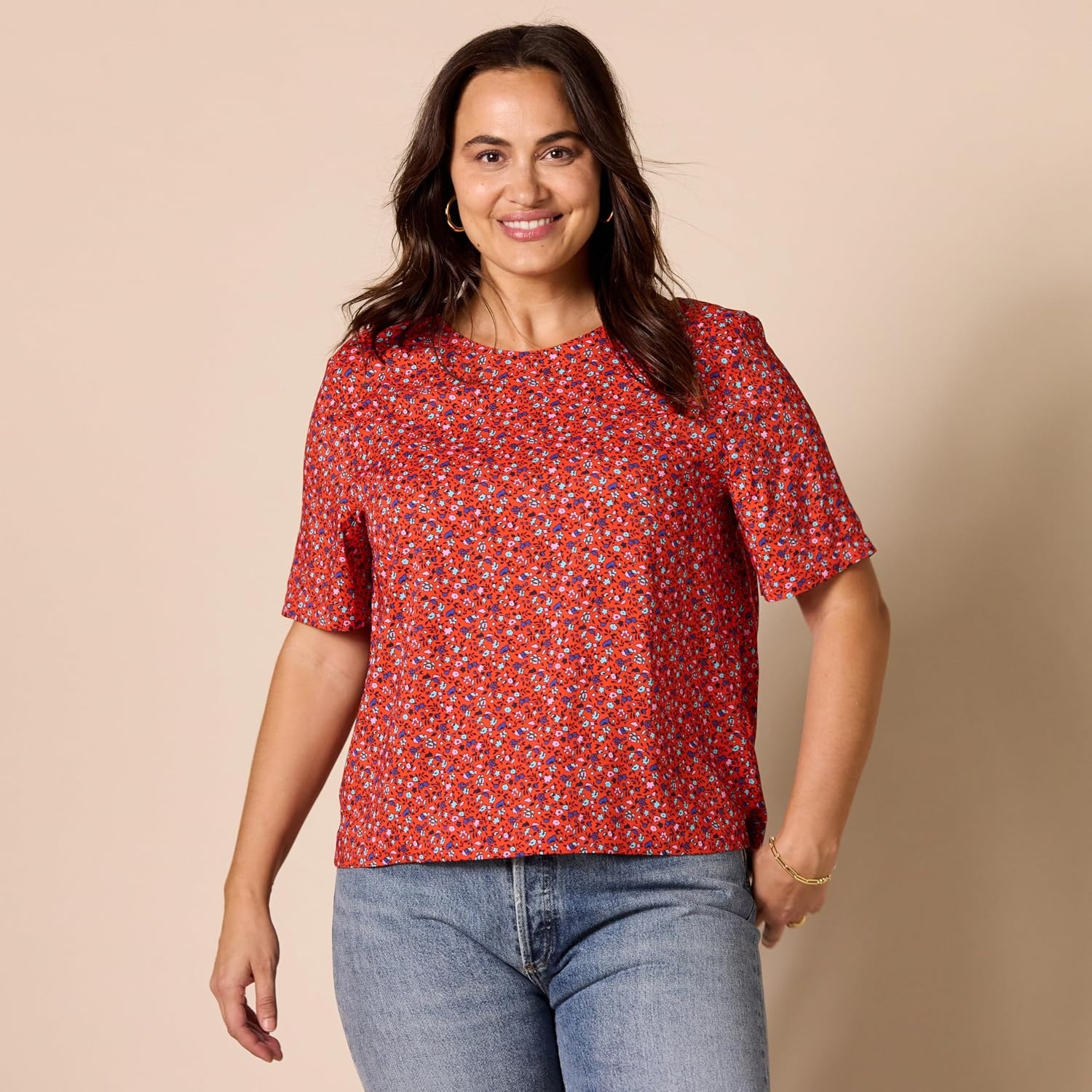 image:imageAmazon Essentials Womens RegularFit Georgette Short Sleeve TopTomato Red Ditsy Floral