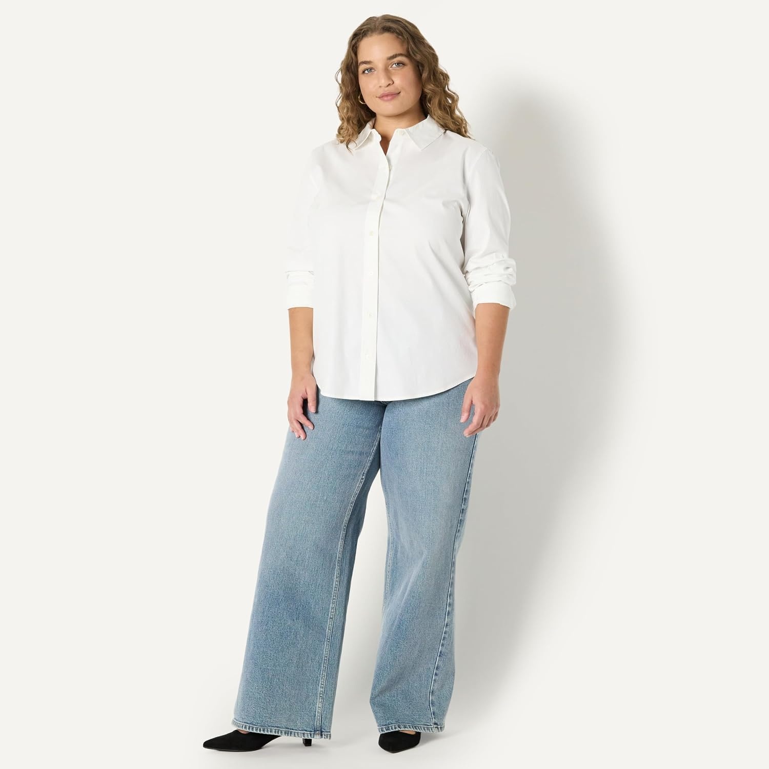 image:imageAmazon Essentials Womens Stretch Poplin ButtonUp Dress ShirtWhite