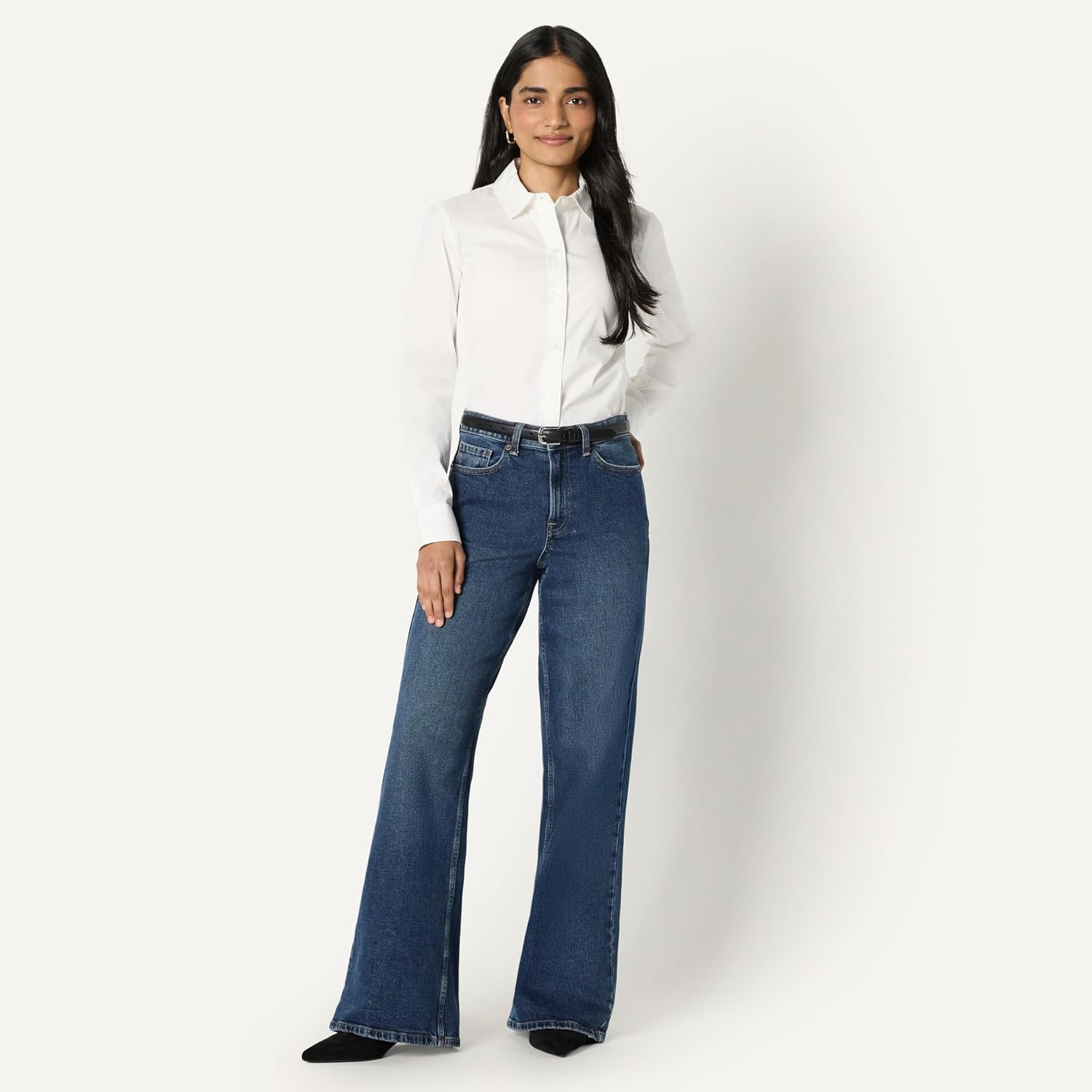 image:imageAmazon Essentials Womens Stretch Poplin ButtonUp Dress ShirtWhite