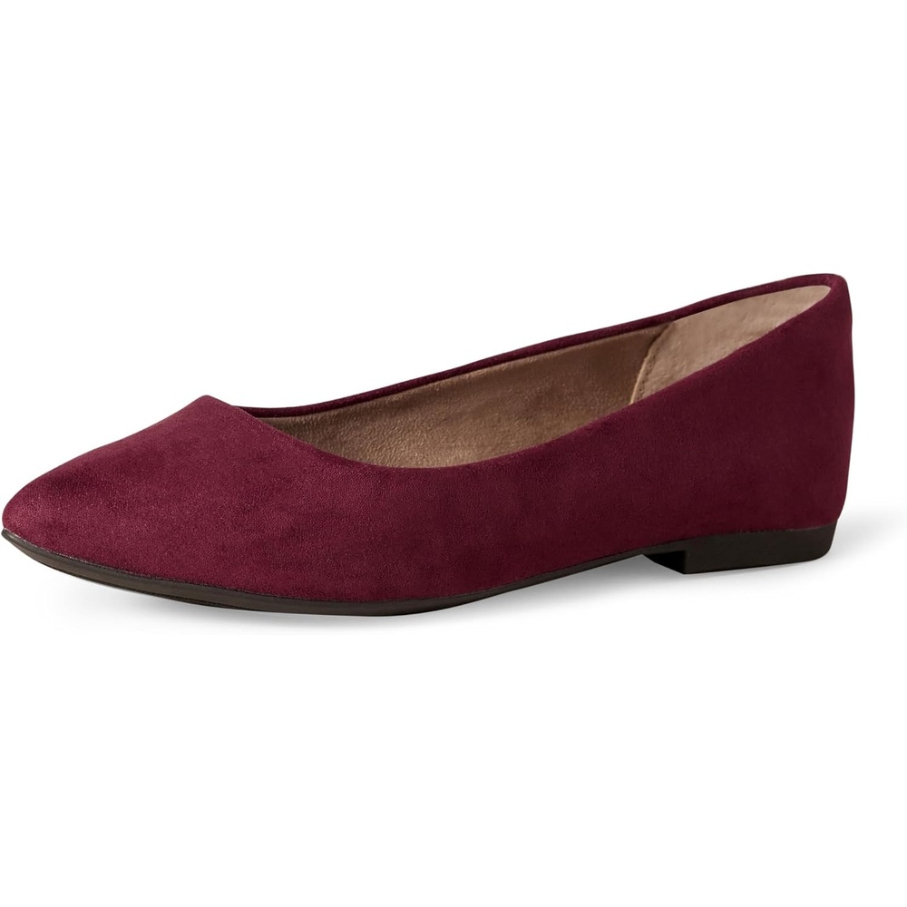 image:imageAmazon Essentials Womens PointedToe Ballet FlatsMaroon
