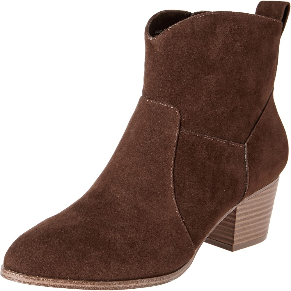 image:imageAmazon Essentials Womens Western Ankle Boots with Stacked Heel Memory Foam Insole Non SlipDark Toffee Brown