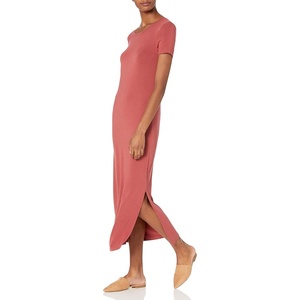Amazon Essentials Women’s Jersey Standard-Fit Short-Sleeve Crewneck Side Slit Maxi Dress(Brick)