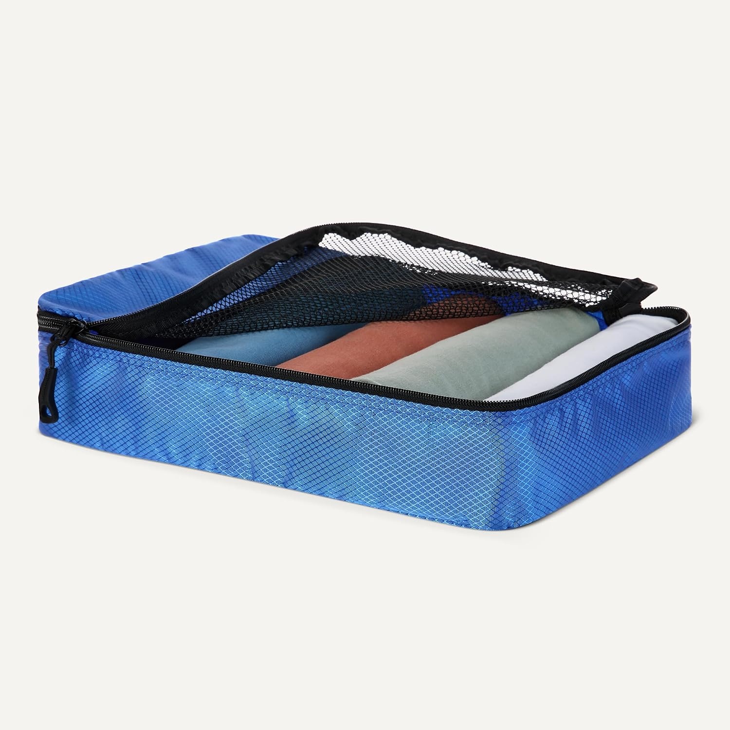 image:imageAmazon Essentials 4Piece SpaceSaving Packing Cubes Travel Accessories Set Suitcase Organizer with Double Zipper Mesh Top Small Sky Blue Previously Amazon BasicsBlue