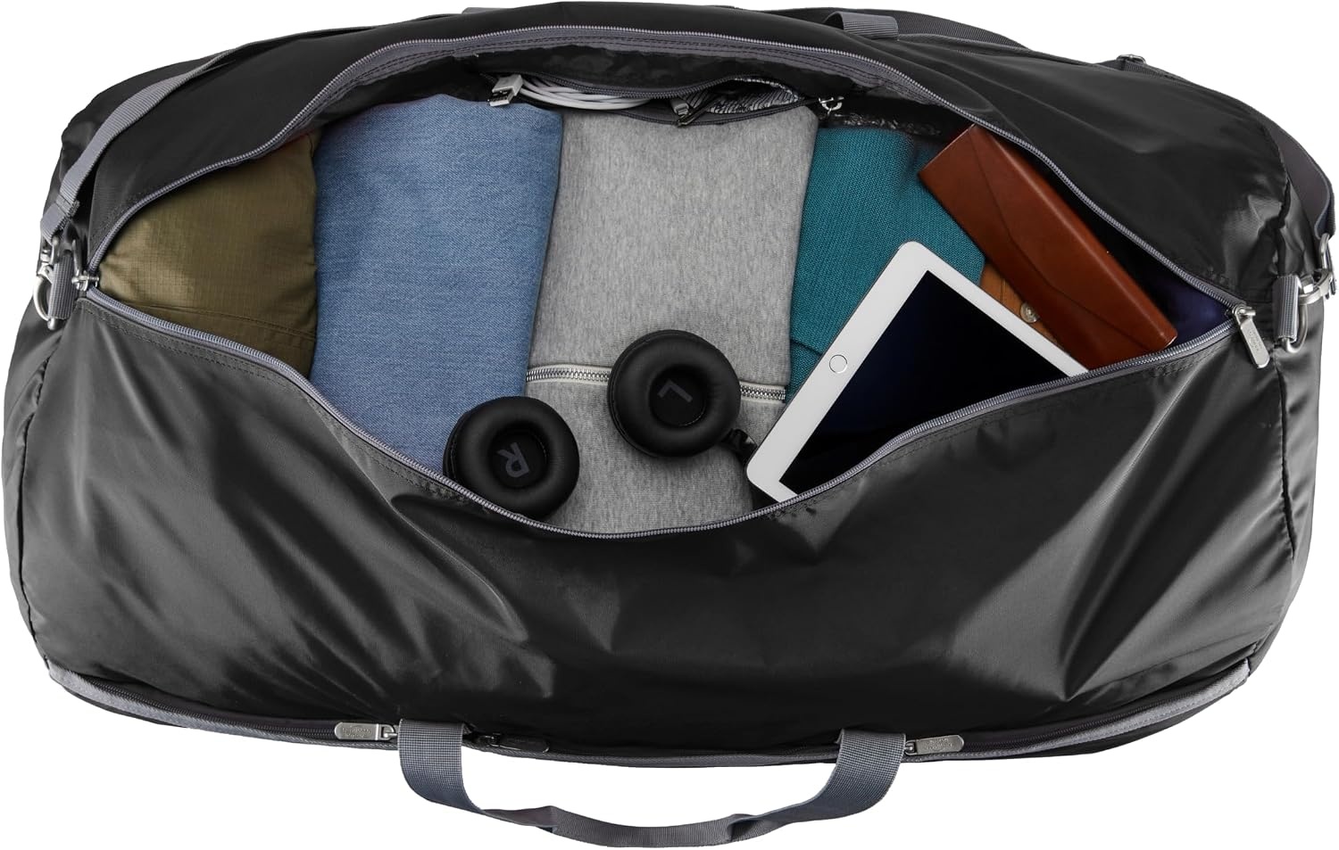 image:imageAmazon Essentials Extra Large Foldable Nylon Duffel Bag for TravelStorage with Zippered Pockets 324 150L 50LBS Capacity Red Previously Amazon BasicsBlack