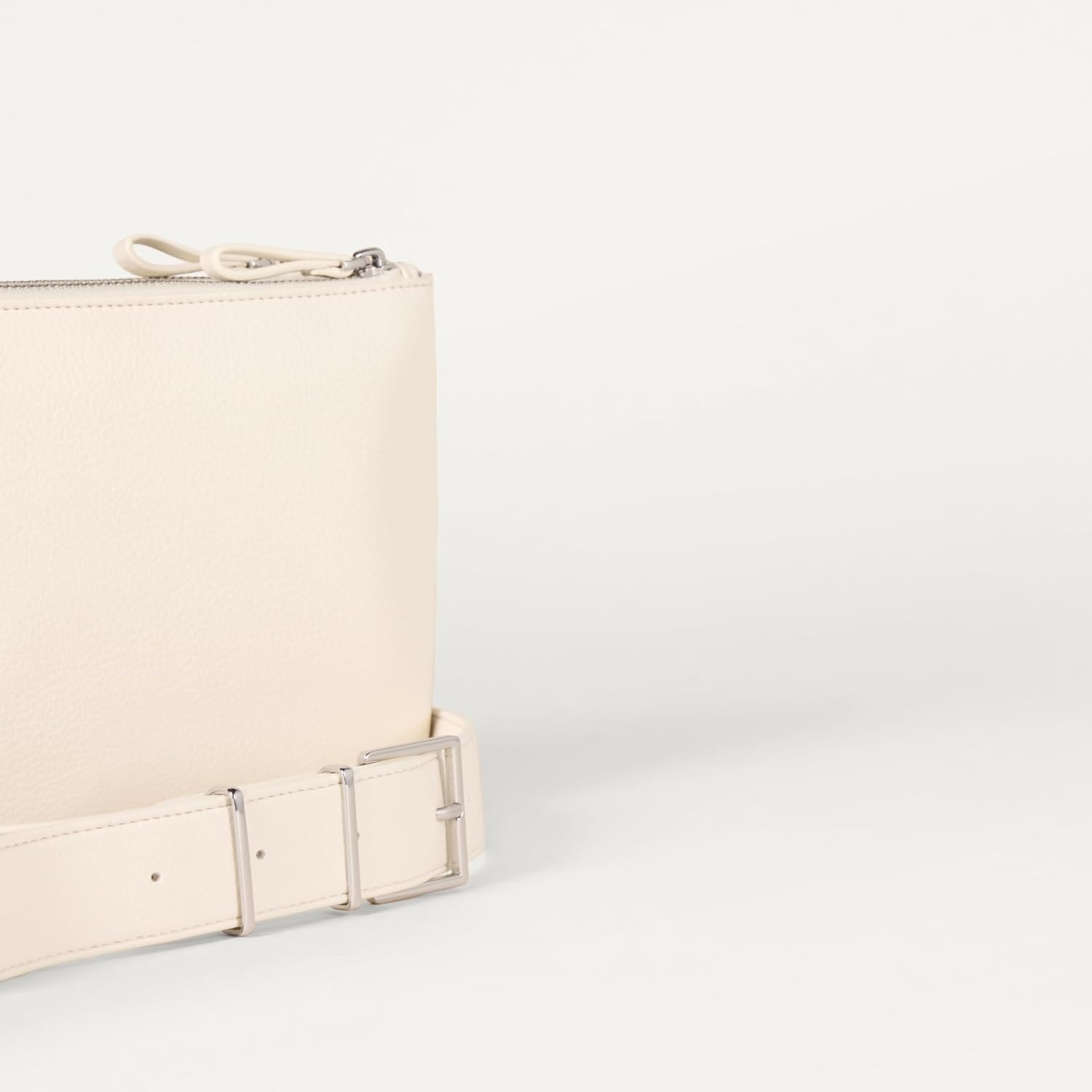 image:imageAmazon Essentials Womens Minimal Crossbody Bag with Adjustable Removable StrapEcru