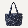 Amazon Essentials Women’s Quilted Cotton Tote Handbag(Navy Floral)