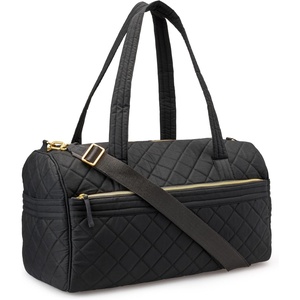 Amazon Essentials Women’s Quilted Weekender Duffel Gym Bag with Trolley Sleeve, Navy Paisley, One Size(Black)