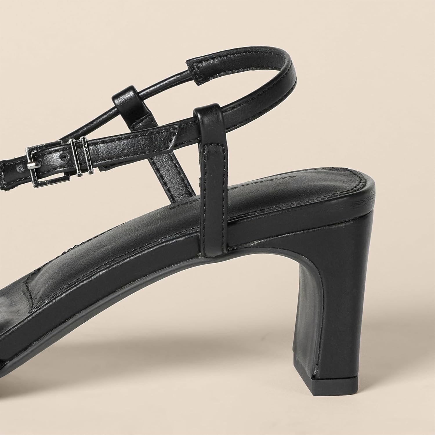 image:imageAmazon Essentials Womens Strappy Block Heel Sandals with Ankle StrapBlack Faux Leather