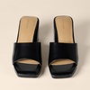 Amazon Essentials Women’s Platform Mule Sandals with Sturdy Block Heel(Black Faux Leather)