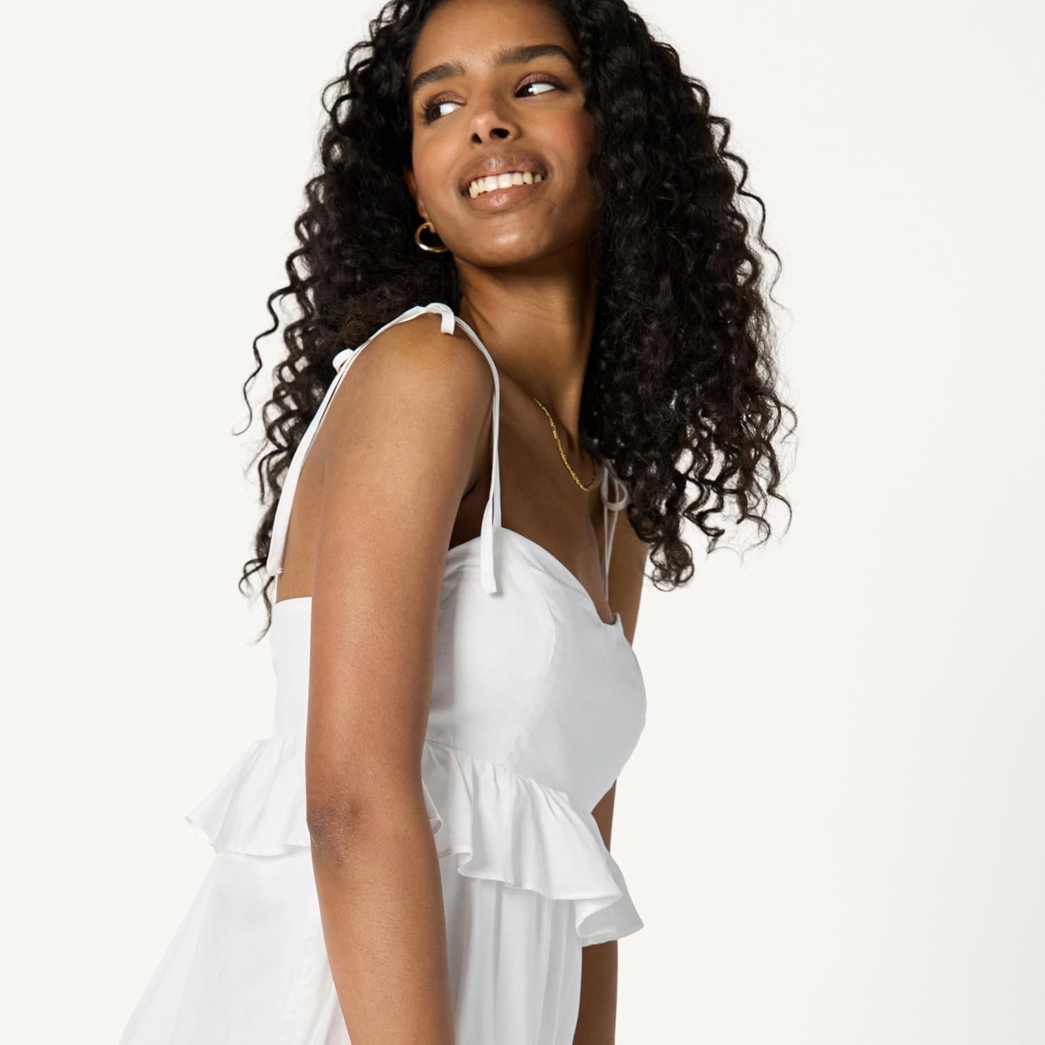 image:imageAmazon Essentials Womens Fit and Flare Empire Waist Sweetheart Neck Cotton Sateen Tiered Maxi DressWhite