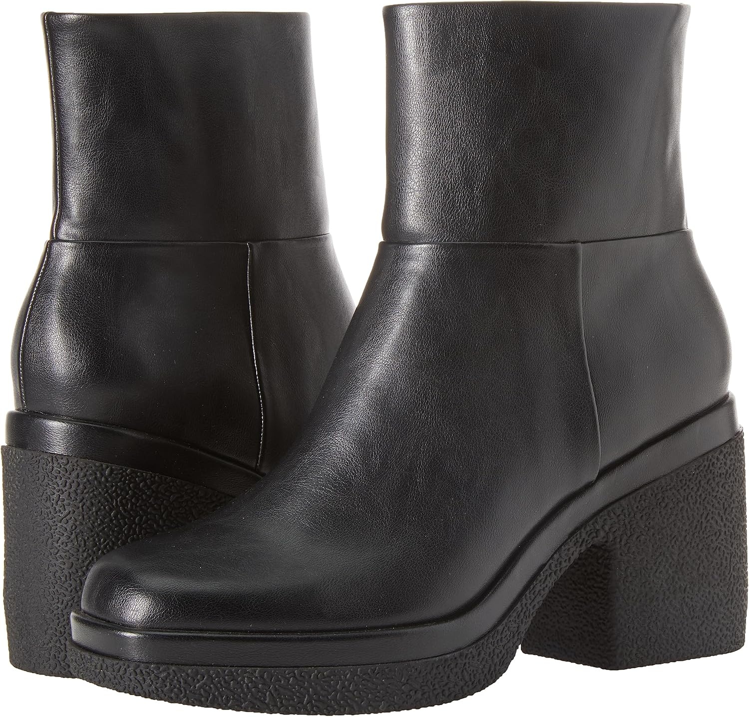 image:imageAmazon Essentials Womens Platform Ankle Boots with Square Toe Faux LeatherBlack