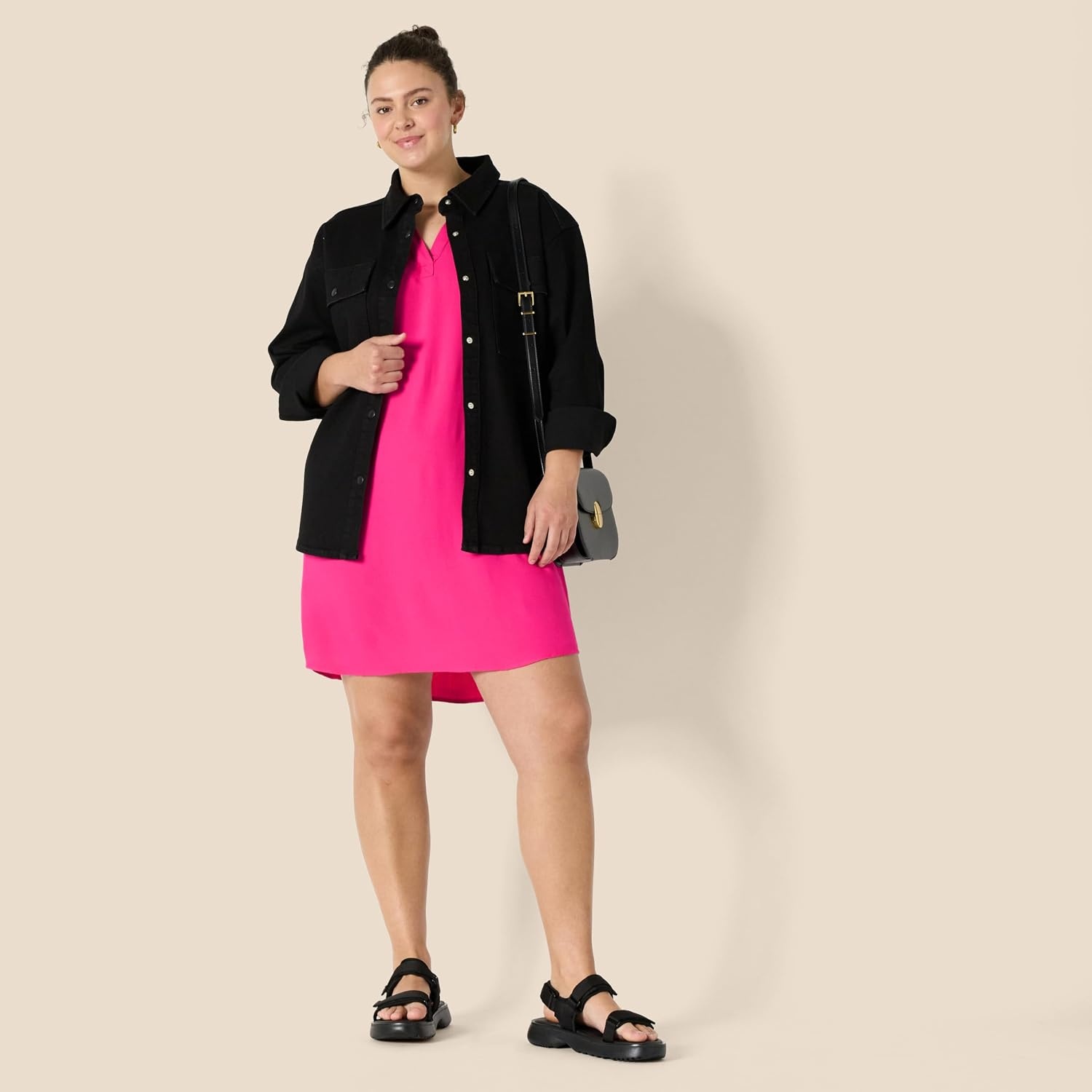 image:imageAmazon Essentials Womens Sleeveless Woven Aline V Neck Shift DressBright Pink