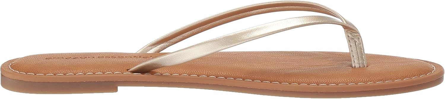 image:imageAmazon Essentials Womens Thong SandalGold