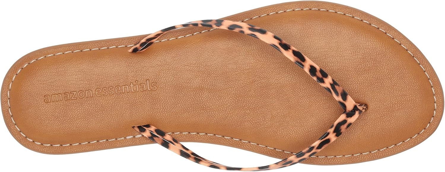 image:imageAmazon Essentials Womens Thong SandalLight Brown Leopard