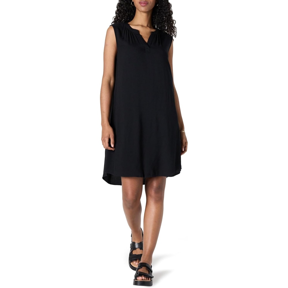 image:imageAmazon Essentials Womens Sleeveless Woven Aline V Neck Shift DressBlack