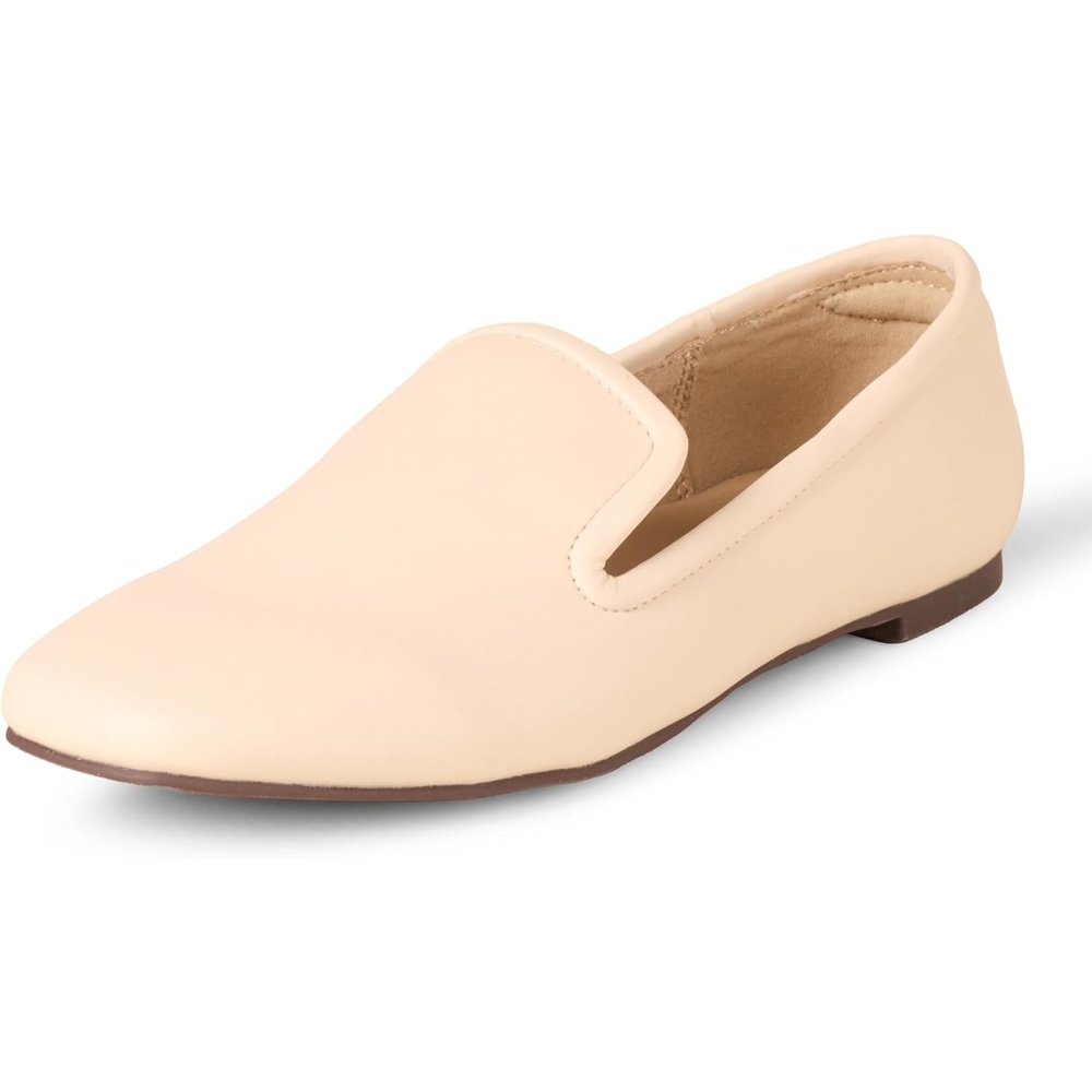 image:imageAmazon Essentials Womens Soft Minimal SlipOn Loafer with Flexible OutsolePale Beige Faux Leather