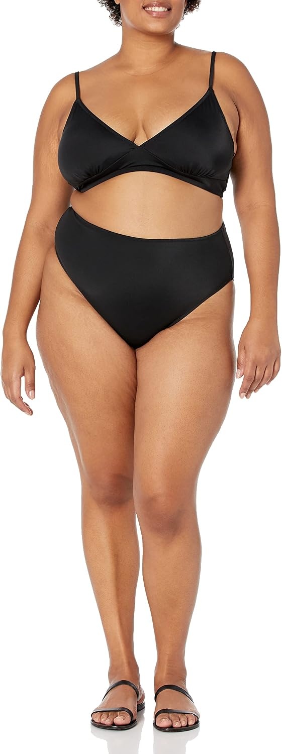 image:imageAmazon Essentials Womens LightSupport Triangle Bikini Swimsuit Top with Adjustable StrapsWashed Black