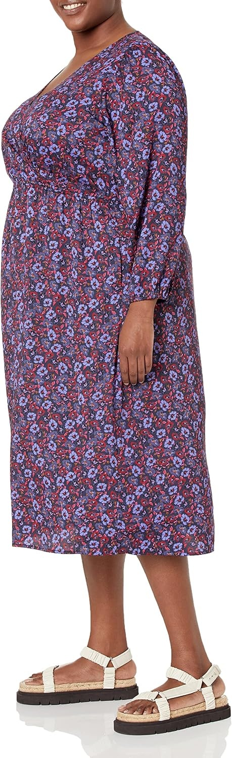 image:imageAmazon Essentials Womens Lightweight Georgette Long Sleeve VNeck Midi Dress Available in Plus SizeDark Blue Pansy