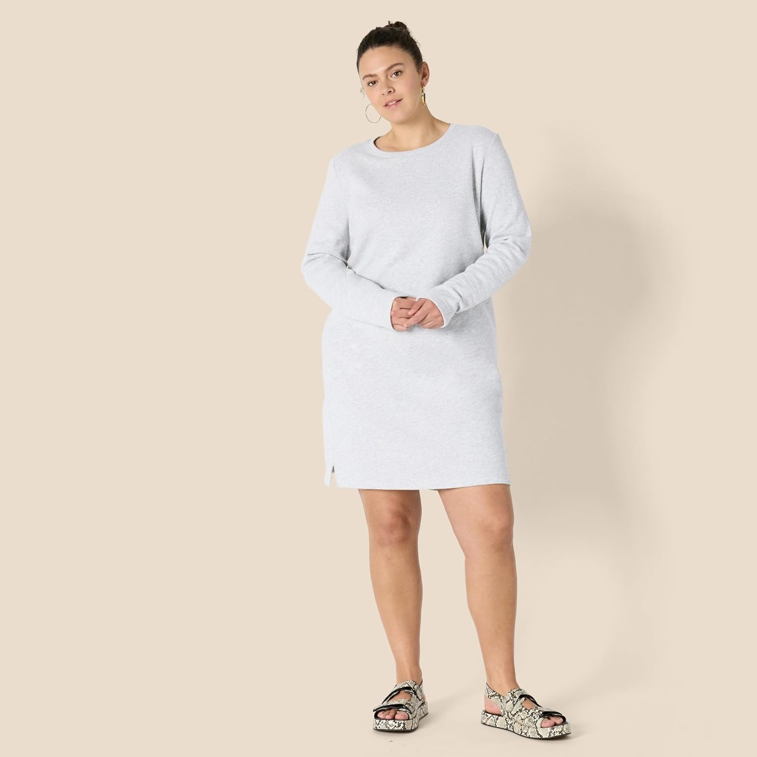 image:imageAmazon Essentials Womens Long Sleeve Crewneck Fleece AboveTheKnee Dress with Ribbed DetailLight Grey Heather