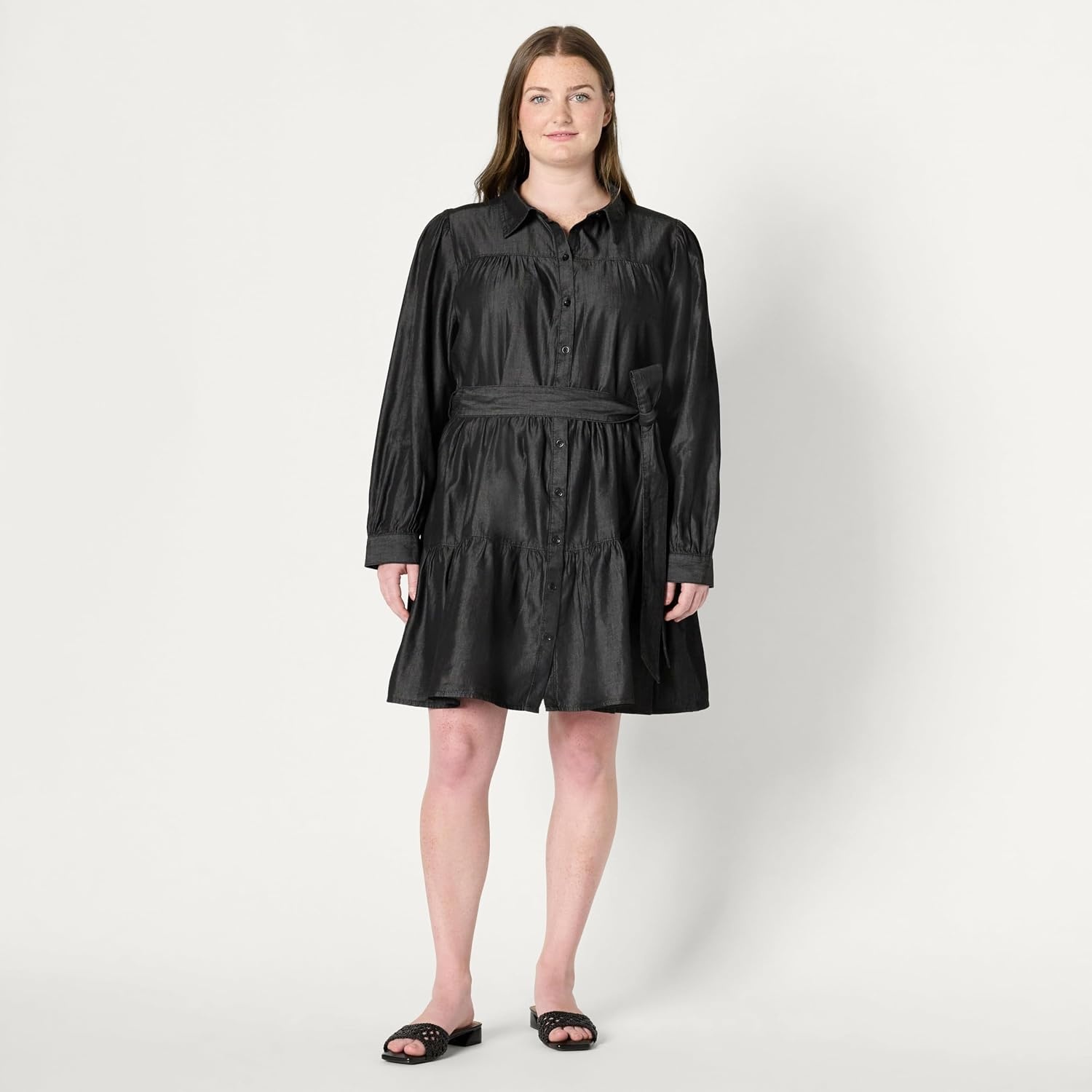 image:imageAmazon Essentials Womens RegularFit Denim Chambray LongSleeve DressBlack Wash