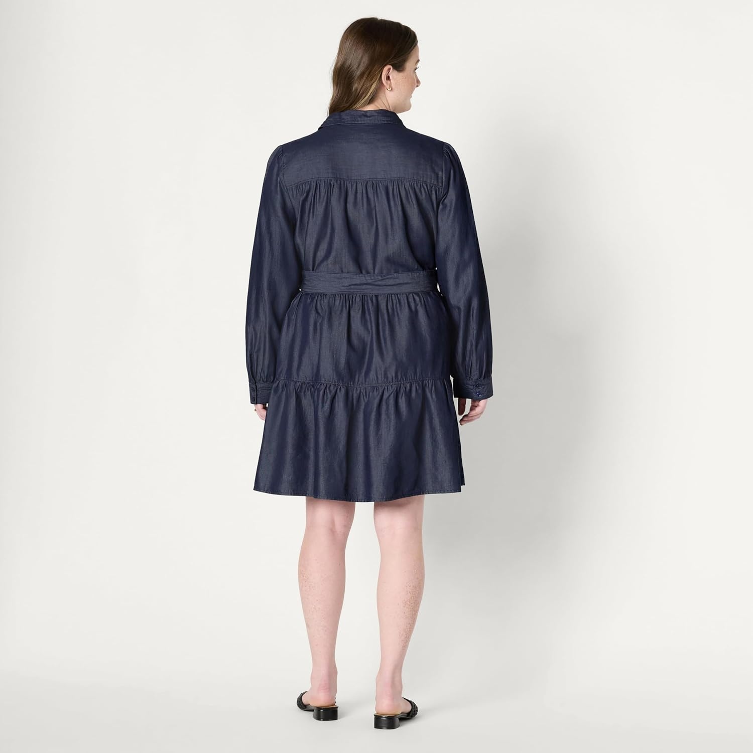 image:imageAmazon Essentials Womens RegularFit Denim Chambray LongSleeve DressRinse