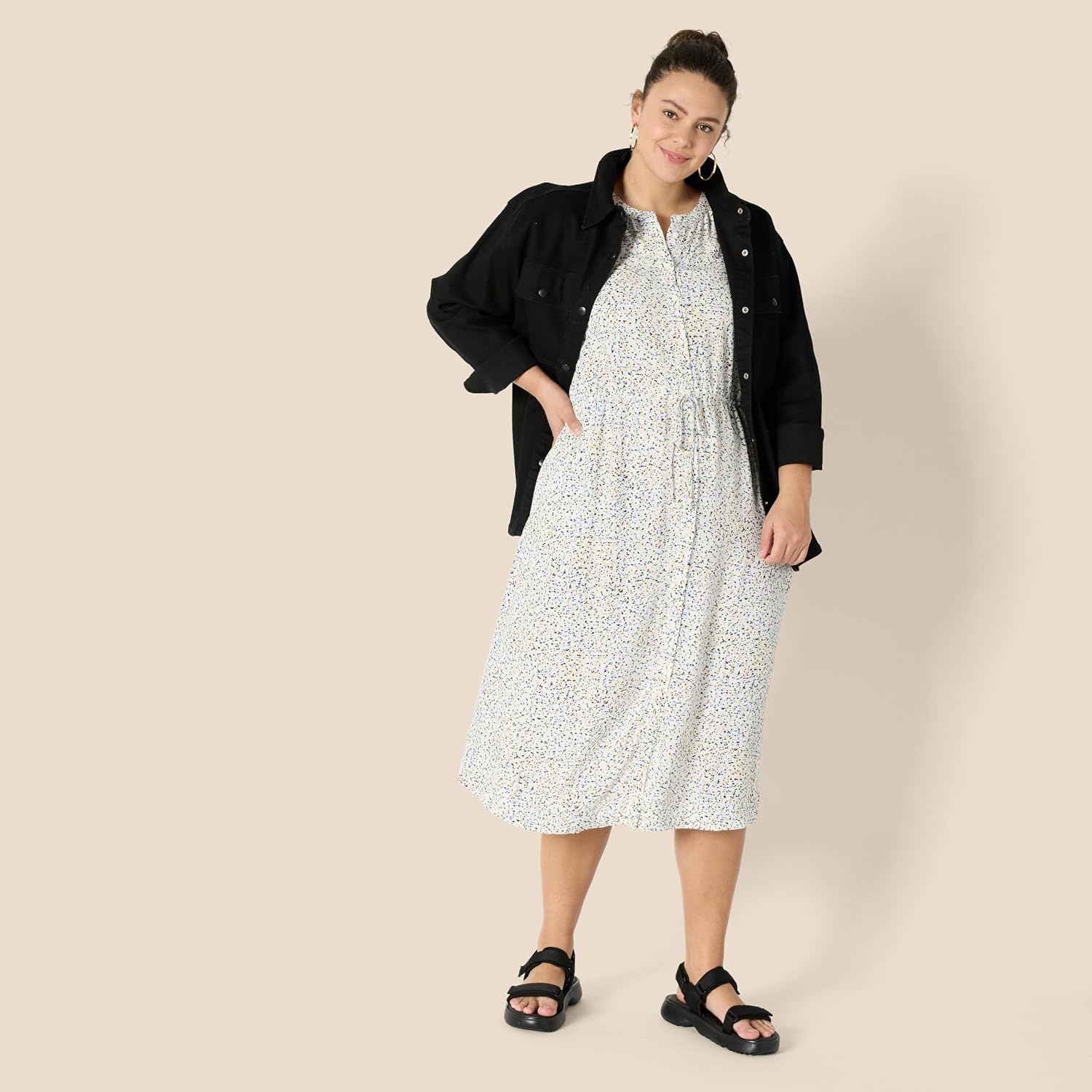 image:imageAmazon Essentials Womens Relaxed Fit HalfSleeve Breathable Button Front Drawstring Waist Midi ALine Dress with PocketsOff White Micro Confetti Print