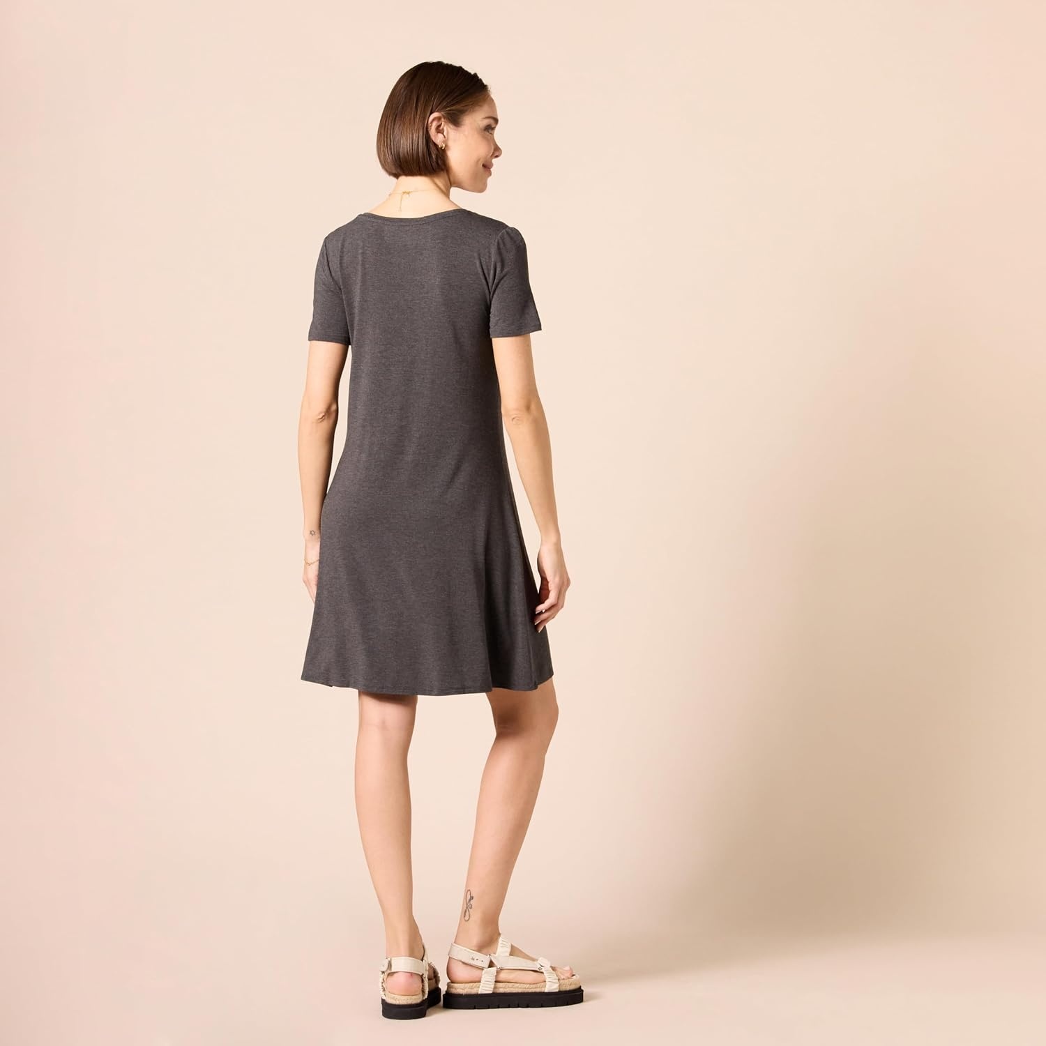 image:imageAmazon Essentials Womens ShortSleeve Scoopneck Swing DressCharcoal Heather