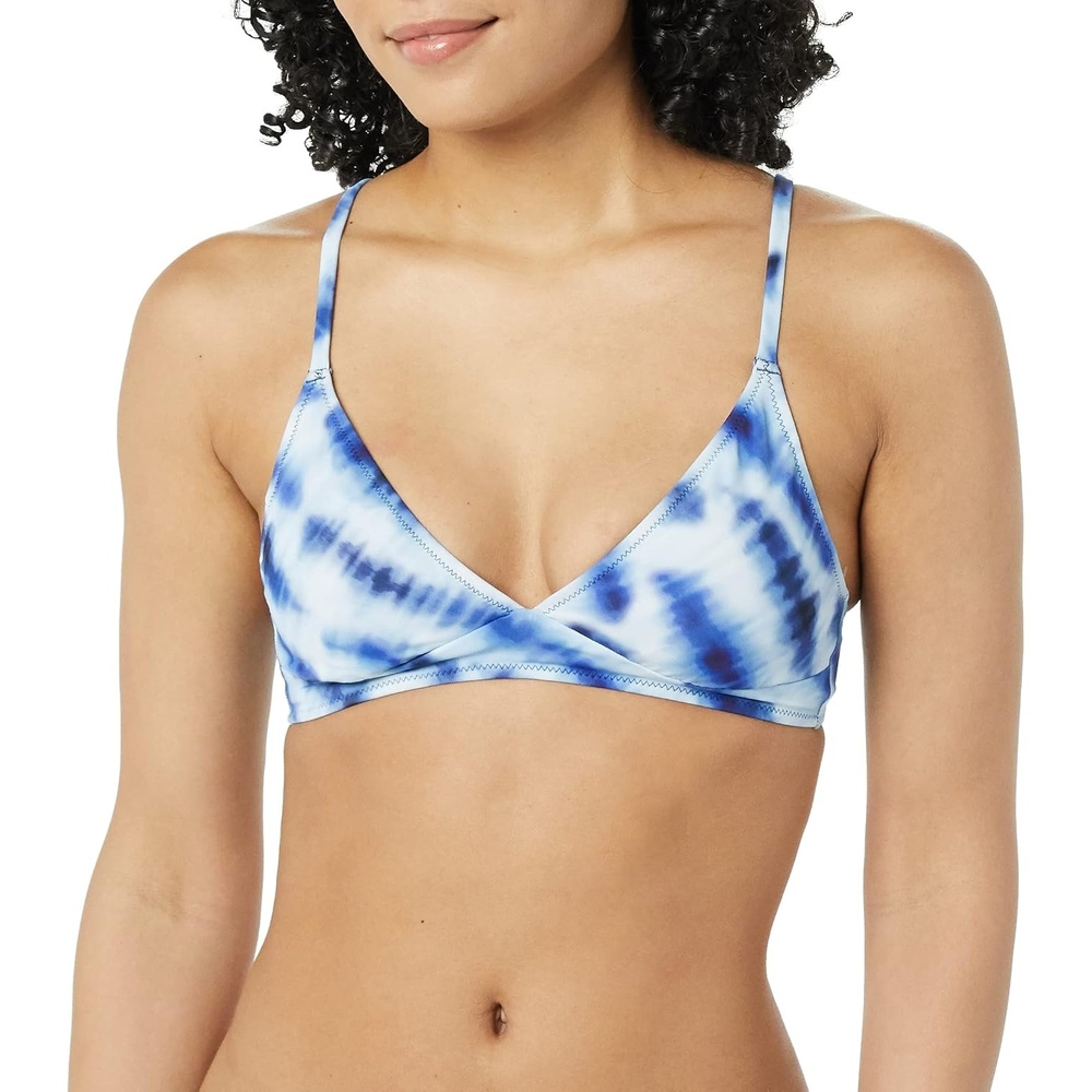 image:imageAmazon Essentials Womens LightSupport Triangle Bikini Swimsuit Top with Adjustable StrapsBlue Tie Dye