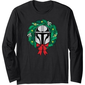 Amazon Essentials The Mandalorian Helmet Holiday Christmas Wreath Long Sleeve T-Shirt(Black)