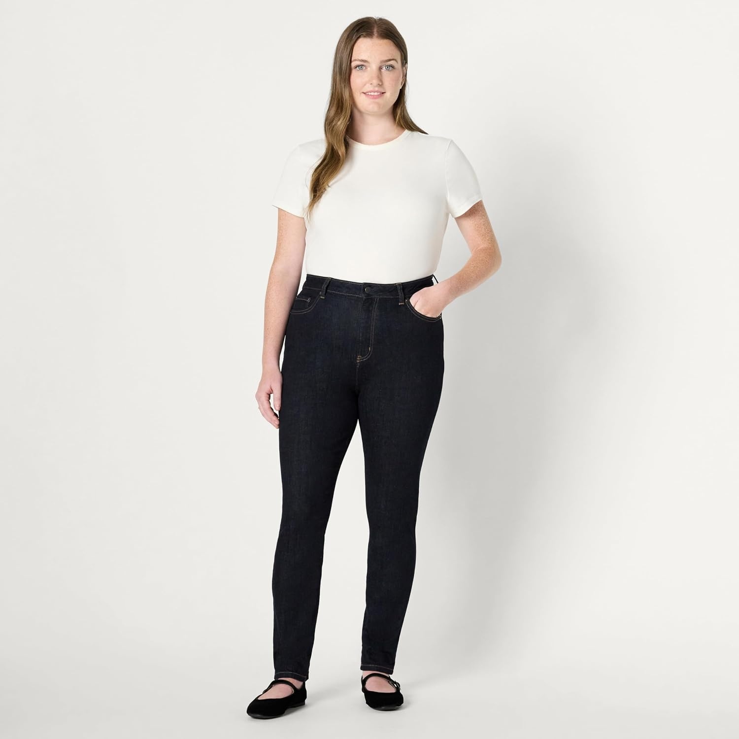 image:imageAmazon Essentials Womens High Stretch HighRise Skinny JeansRinse