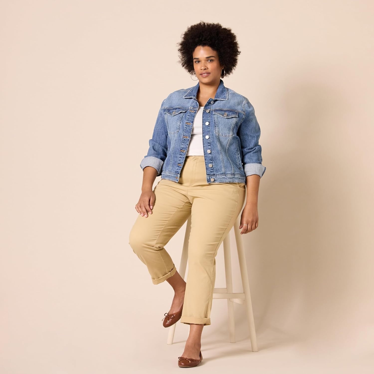 image:imageAmazon Essentials Womens HighRise RegularFit AnkleLength TaperedLeg Khaki PantTan