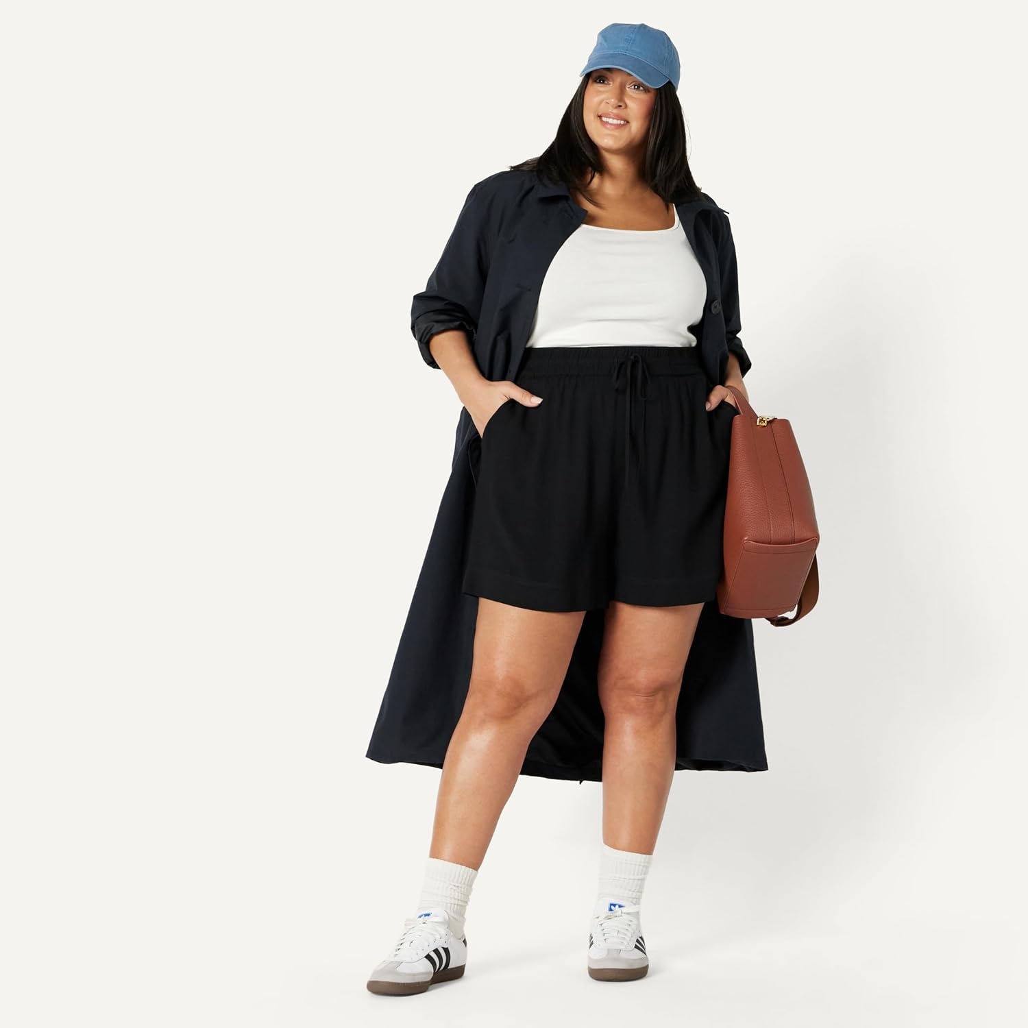 image:imageAmazon Essentials Womens HighRise RelaxedFit Fluid Twill PullOn ShortsBlack