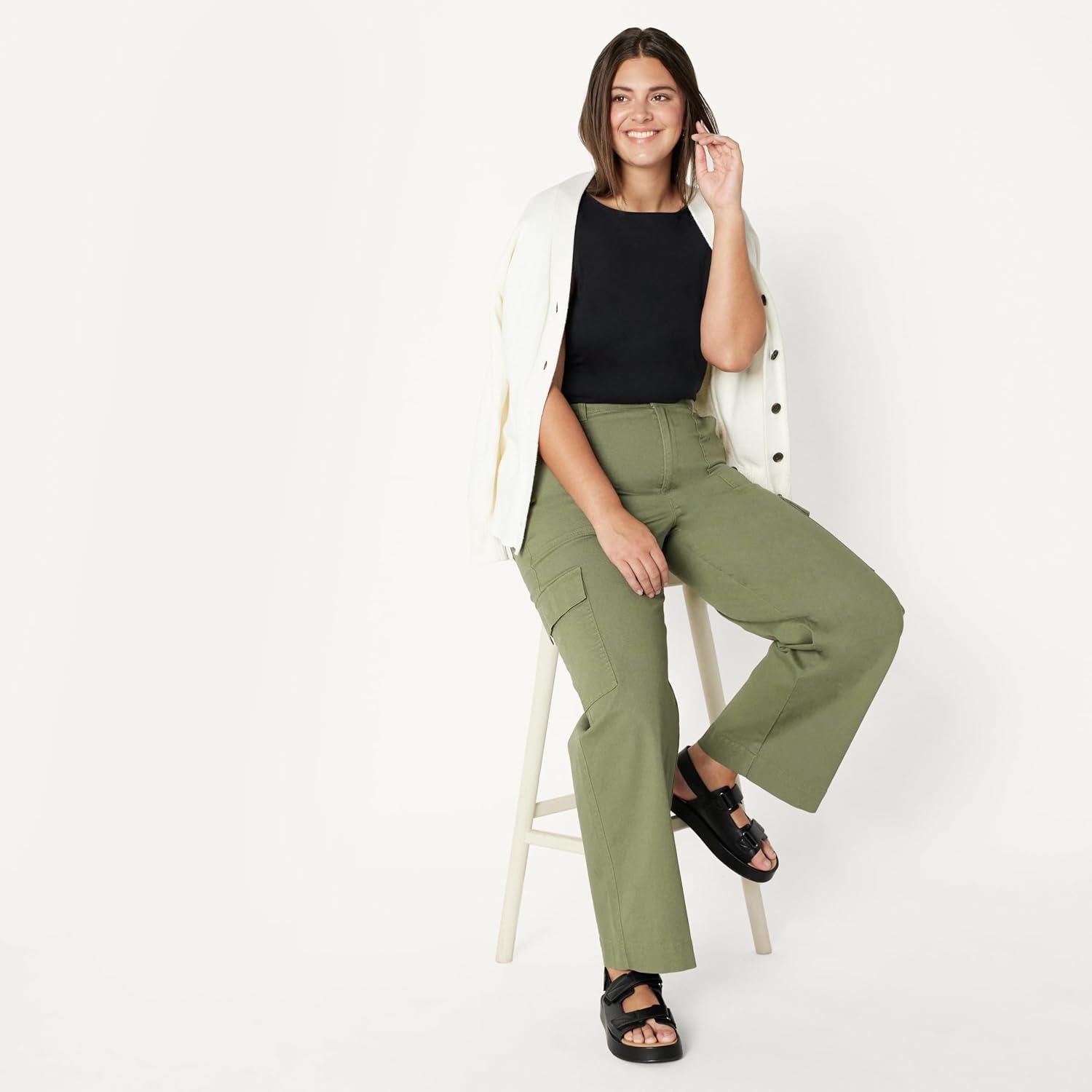 image:imageAmazon Essentials Womens HighRise RelaxedFit Stretchy FullLength Cargo PantsDark Olive