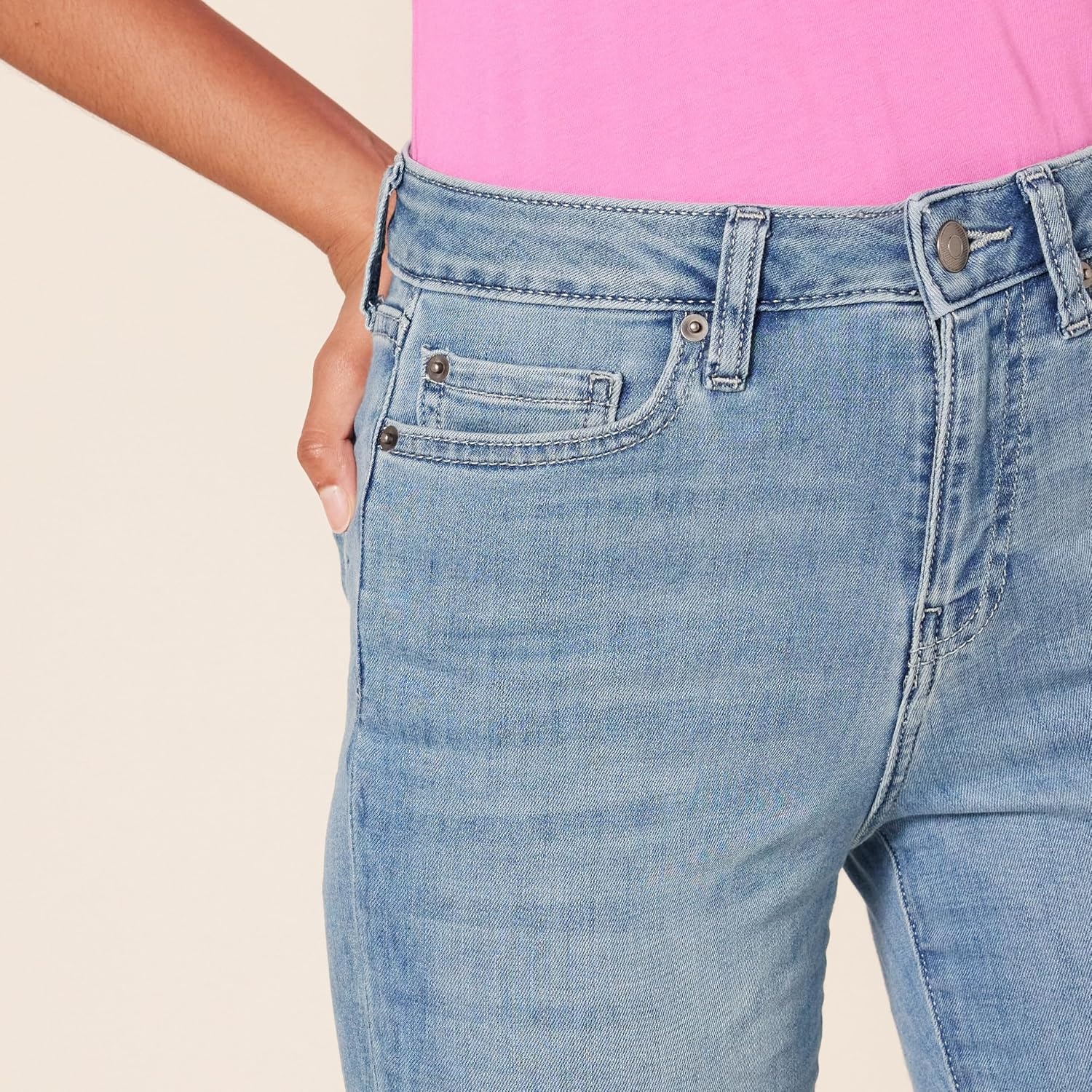 image:imageAmazon Essentials Womens HighRise Skinny Jeans with Stretch 5Pocket Styling 3 Inseam Lengths Discontinued ColorsLight Wash