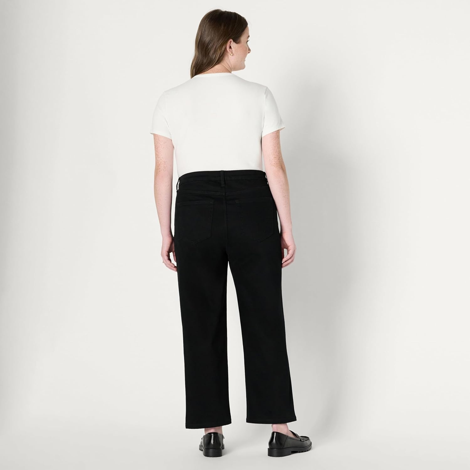 image:imageAmazon Essentials Womens HighRise Straight Leg JeanBlack