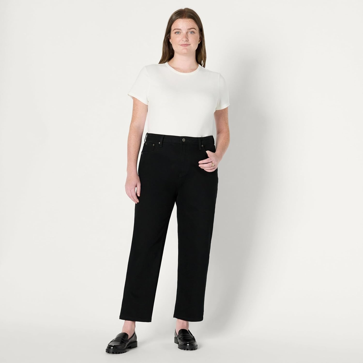 image:imageAmazon Essentials Womens HighRise Straight Leg JeanBlack