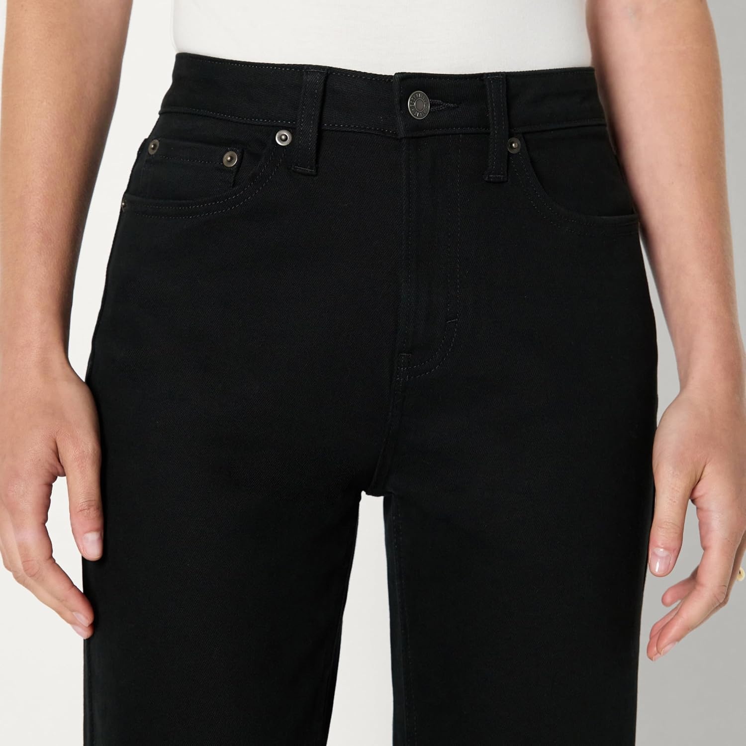image:imageAmazon Essentials Womens HighRise Straight Leg JeanBlack