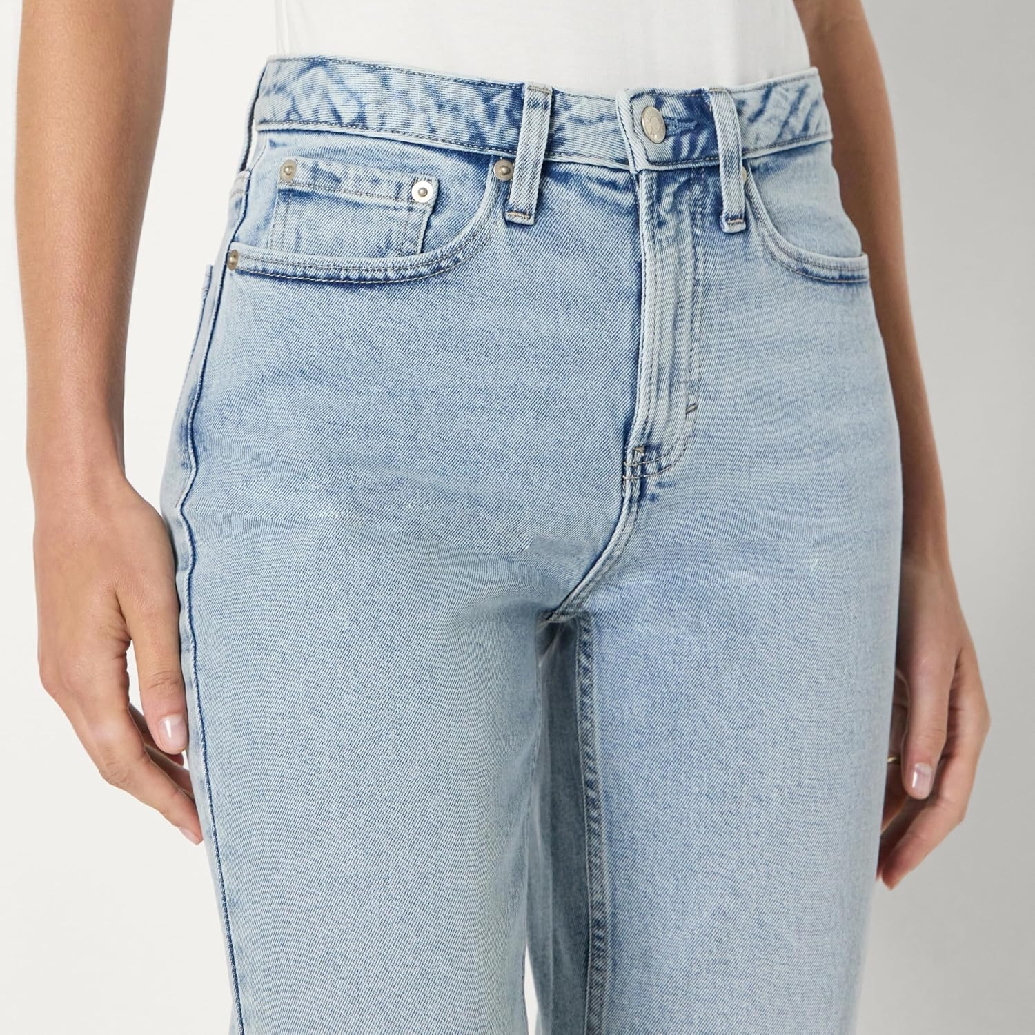 image:imageAmazon Essentials Womens HighRise Straight Leg JeanIced Light Wash