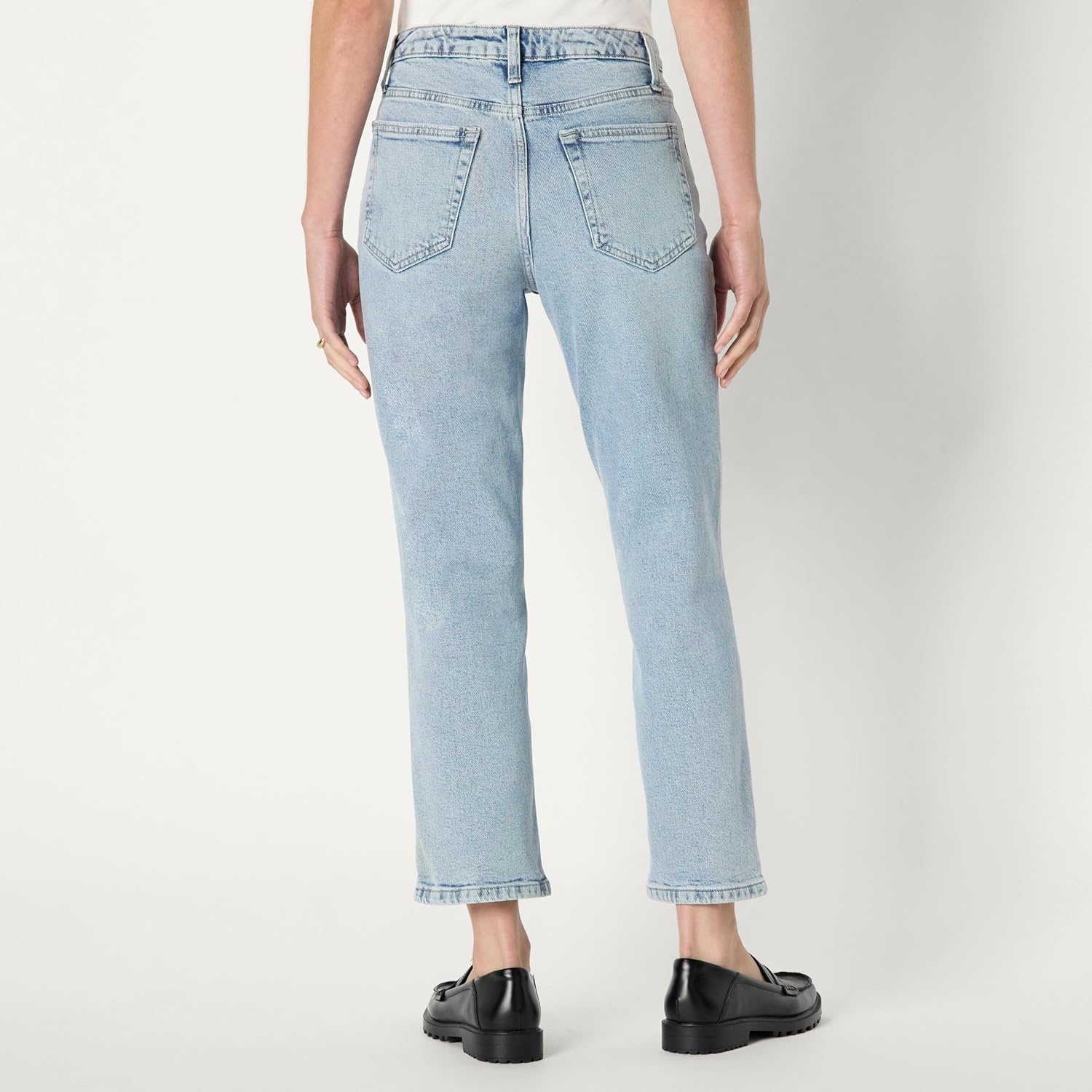 image:imageAmazon Essentials Womens HighRise Straight Leg JeanIced Light Wash