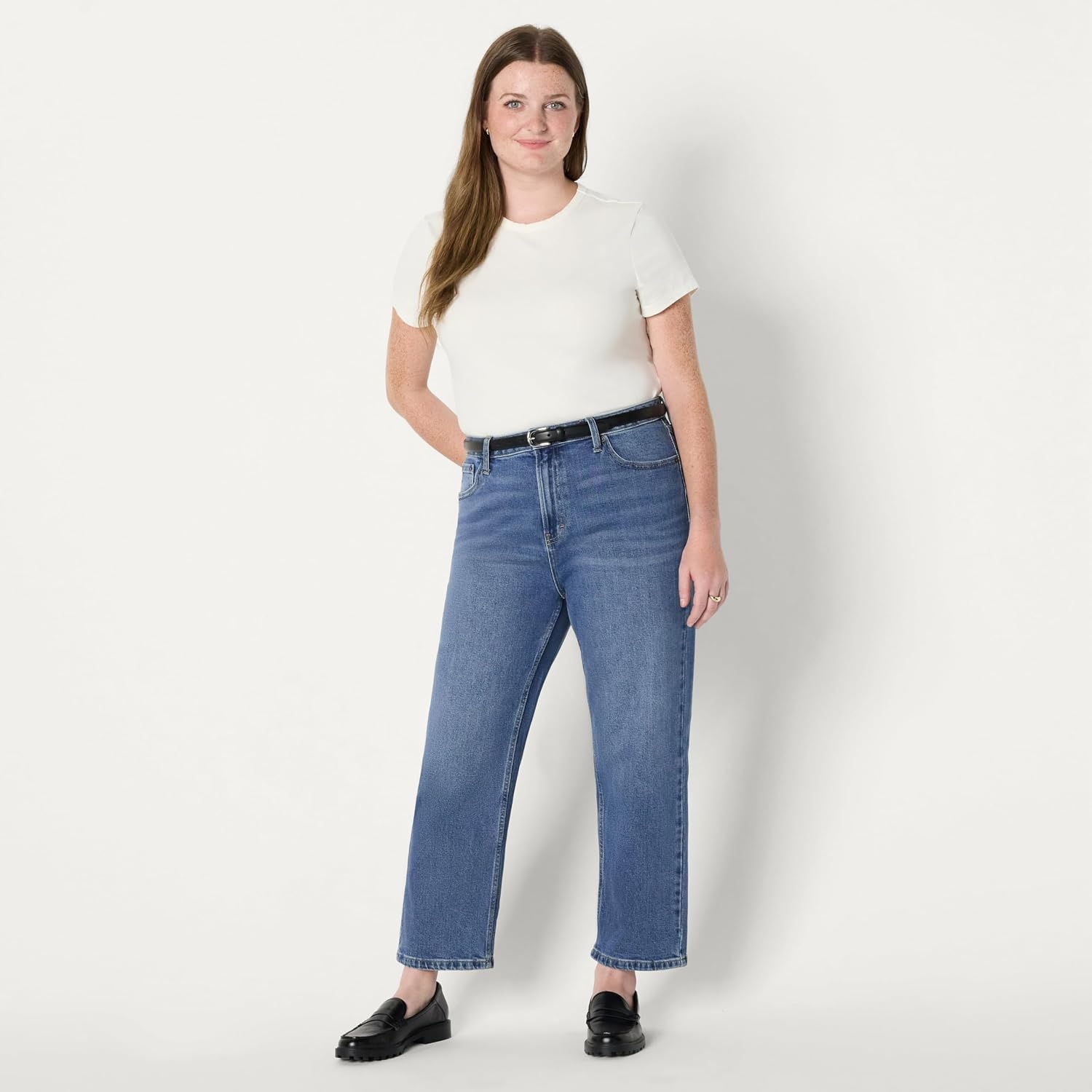 image:imageAmazon Essentials Womens HighRise Straight Leg JeanMedium Blue Vintage