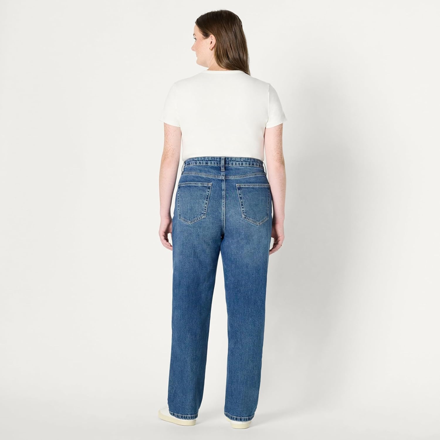 image:imageAmazon Essentials Womens HighRise Straight Leg JeanMedium Blue Vintage